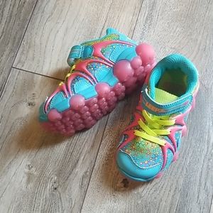 Leepz light-up toddler sneaker